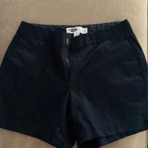 Old Navy shorts 5” inseam sz 6